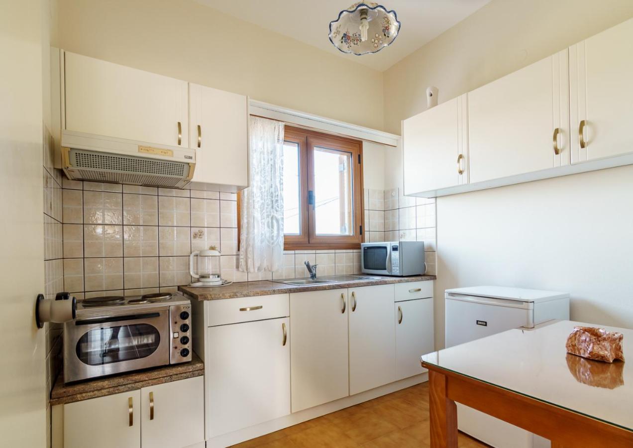 Irini Studios Скирос Экстерьер фото